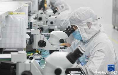 强信心·开新局 靠谱服务、技术推销、标准开路——一家光通信企业的